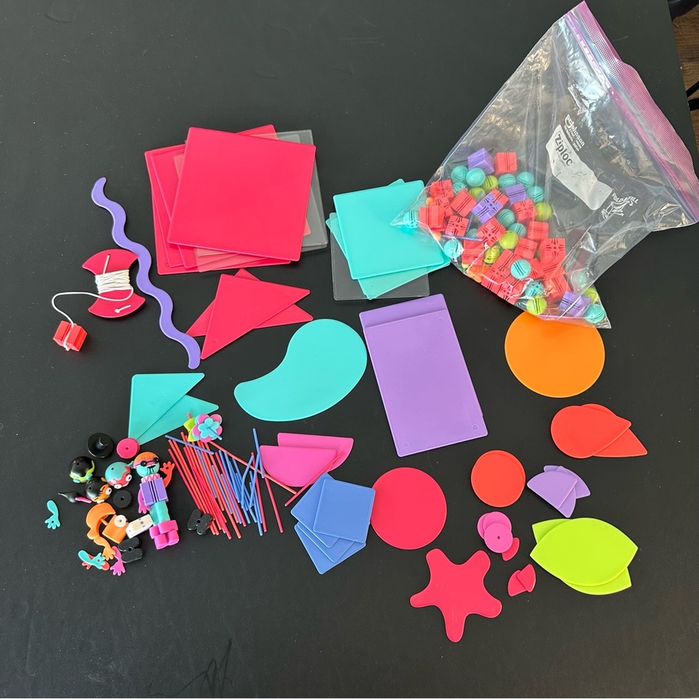 Vintage Ello building system